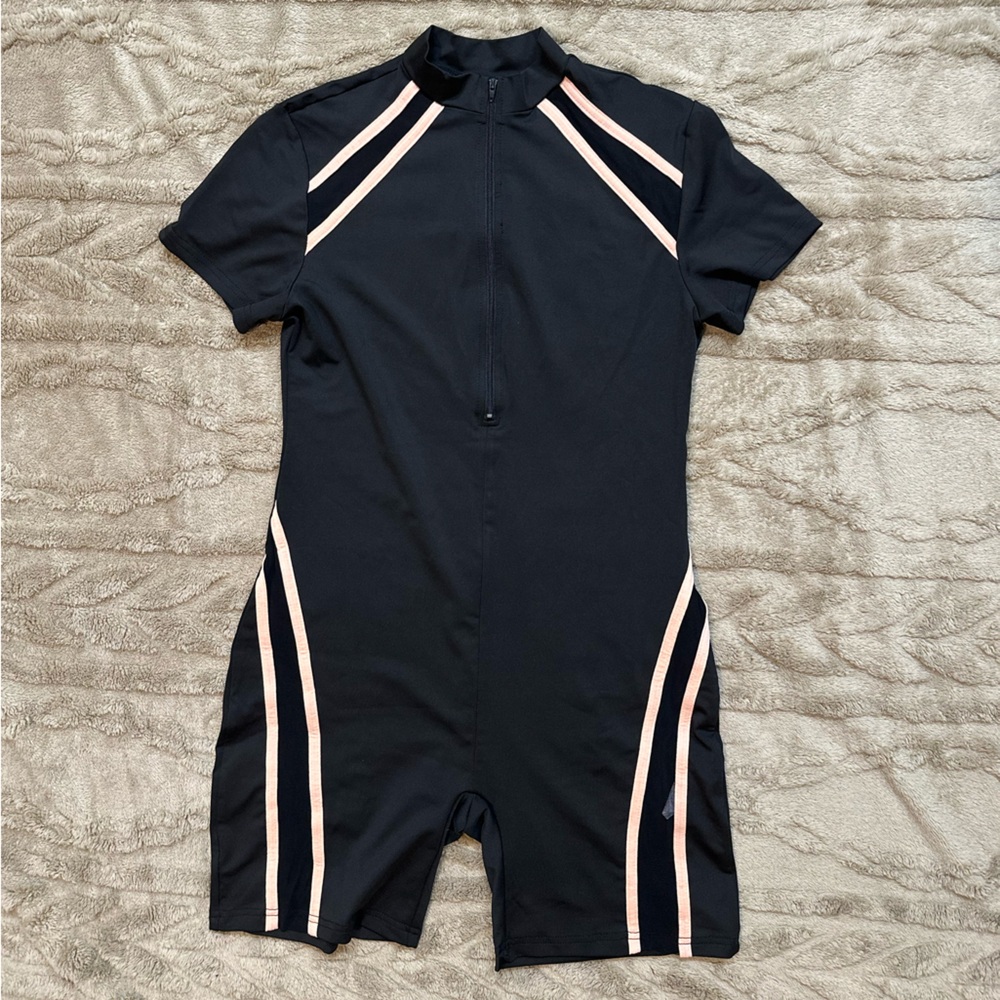 SHEIN Black Zip-Up Garment